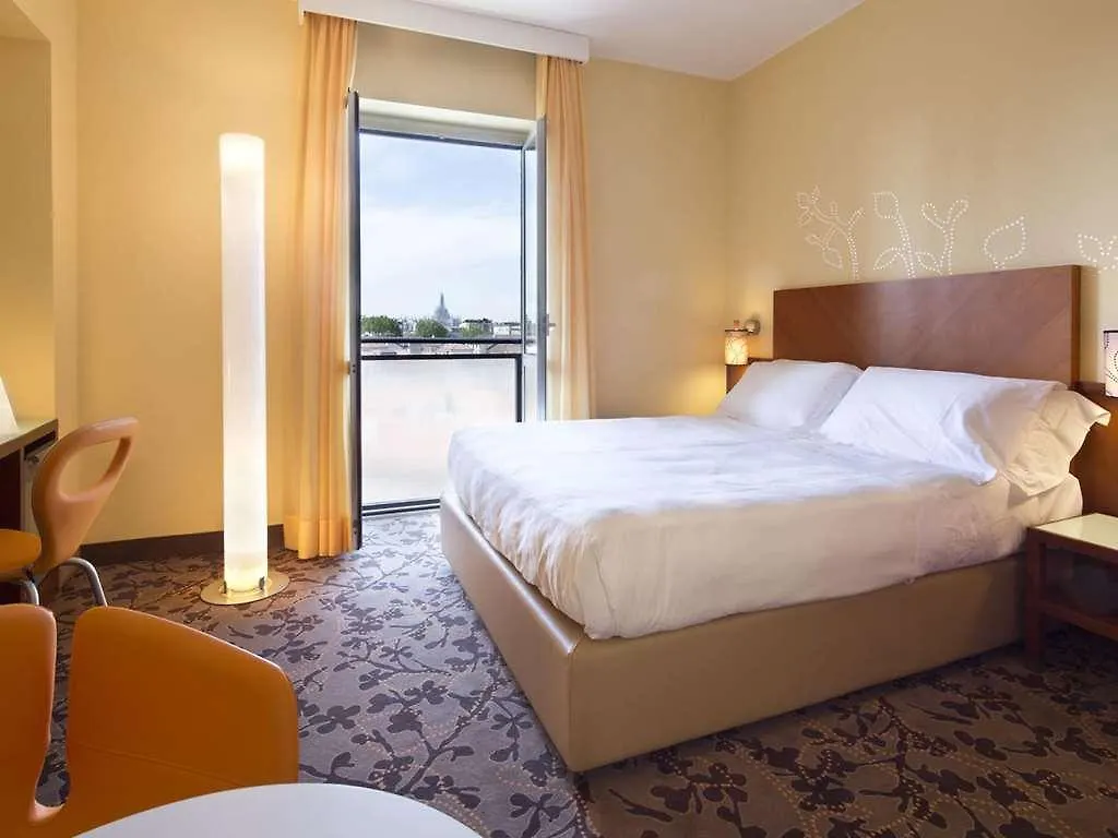 Una Hotels Mediterraneo Milano Milan