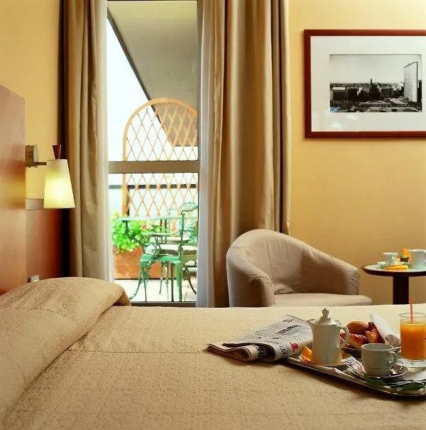 Una Hotels Mediterraneo Milano