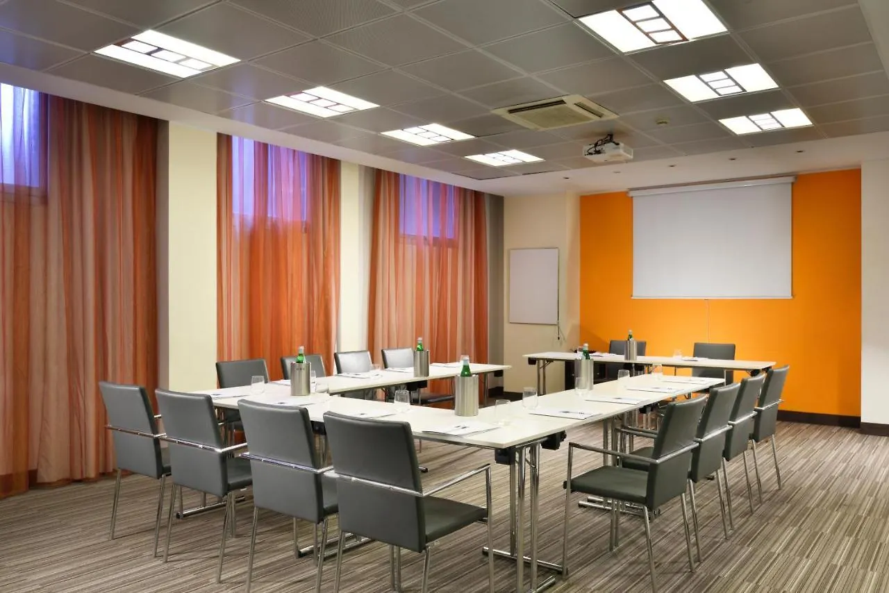 Una Hotels Mediterraneo Milano