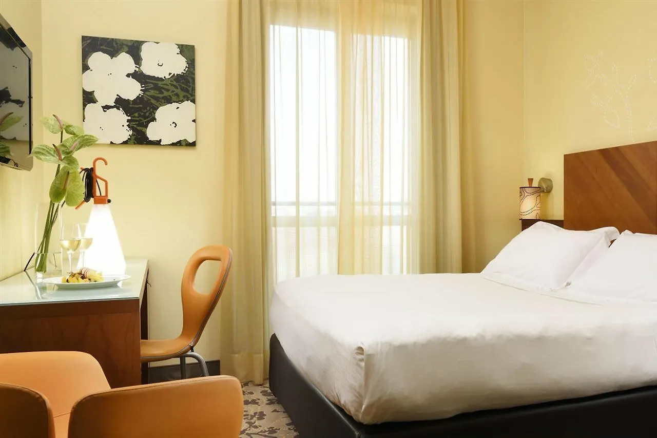Una Hotels Mediterraneo Milano