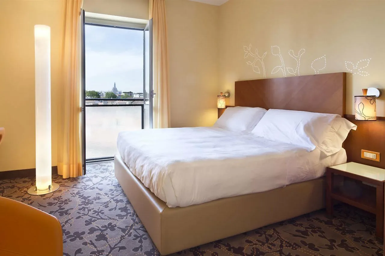 Una Hotels Mediterraneo Milano Italy