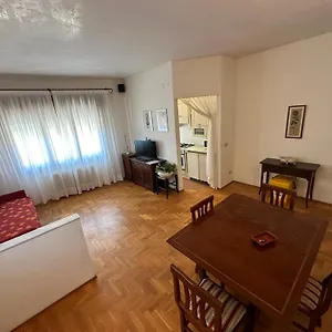 https://casa-cornaro.hotelinveneto.com