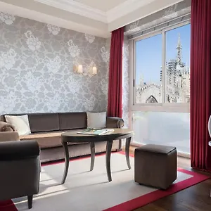 Sina De La **** Milano